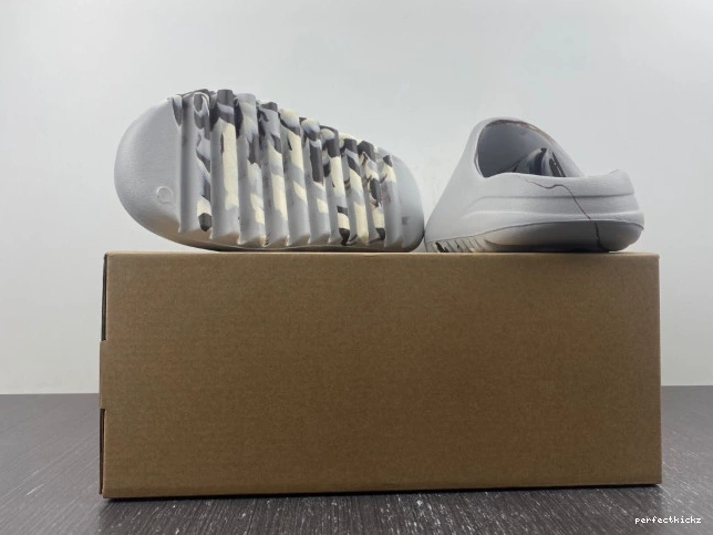 Adidas GZ5553 Slide Yeezy 0707
